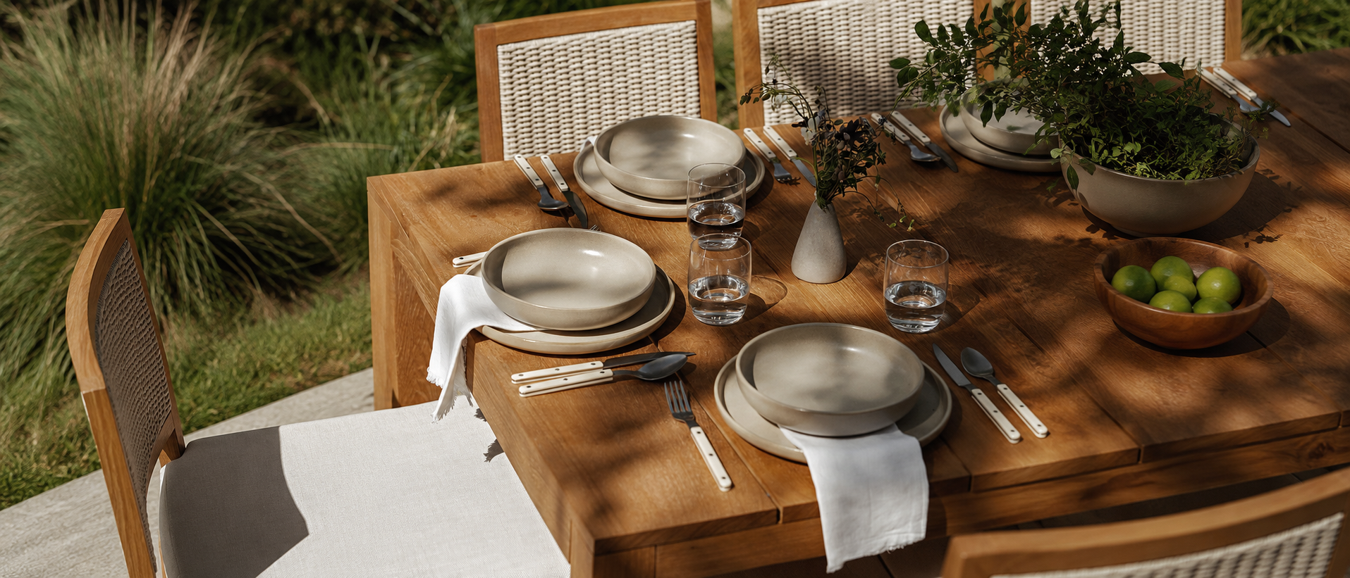 Tableware arranged for everyday dining